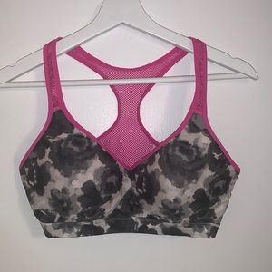 Sports bra no underwire